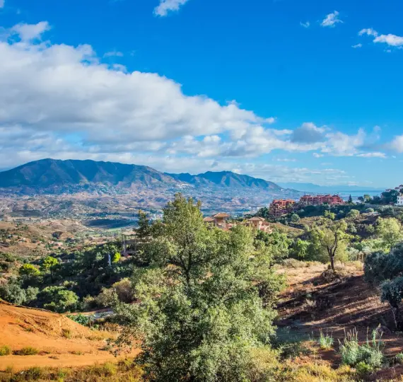 Продажа  жилого участка в La Mairena