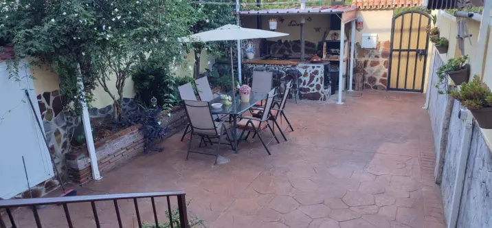 Продажа таунхауса в Alhaurín de la Torre 1