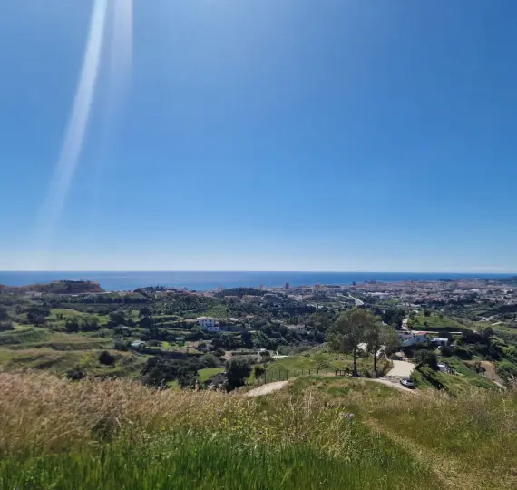 Sale of residential plot in Mijas
