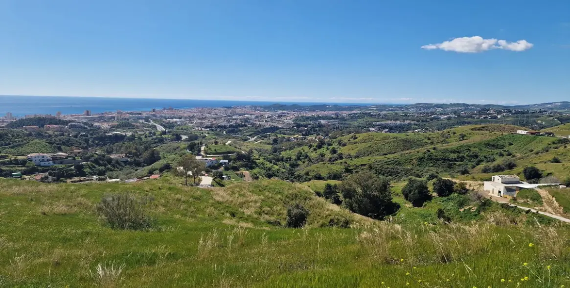 Sale of residential plot in Mijas 15