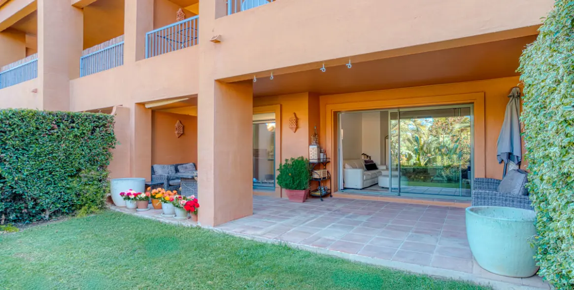 Продажа апартаментов на первом этаже в Estepona (район Estepona) 3