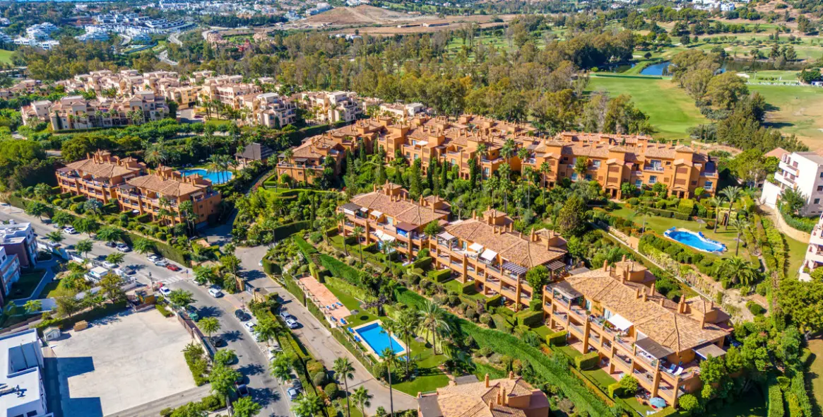 Продажа апартаментов на первом этаже в Estepona (район Estepona) 7