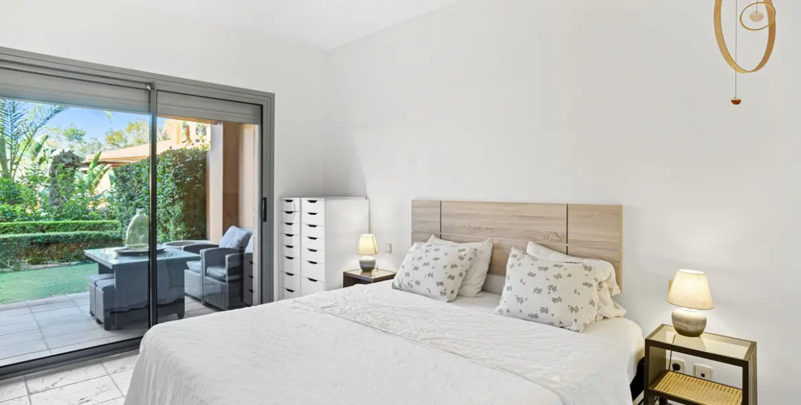 Продажа апартаментов на первом этаже в Estepona (район Estepona) 8