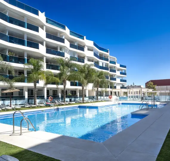 Продажа апартаментов на среднем этаже в Mijas
