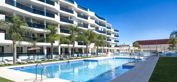 Продажа апартаментов на среднем этаже в Mijas 0