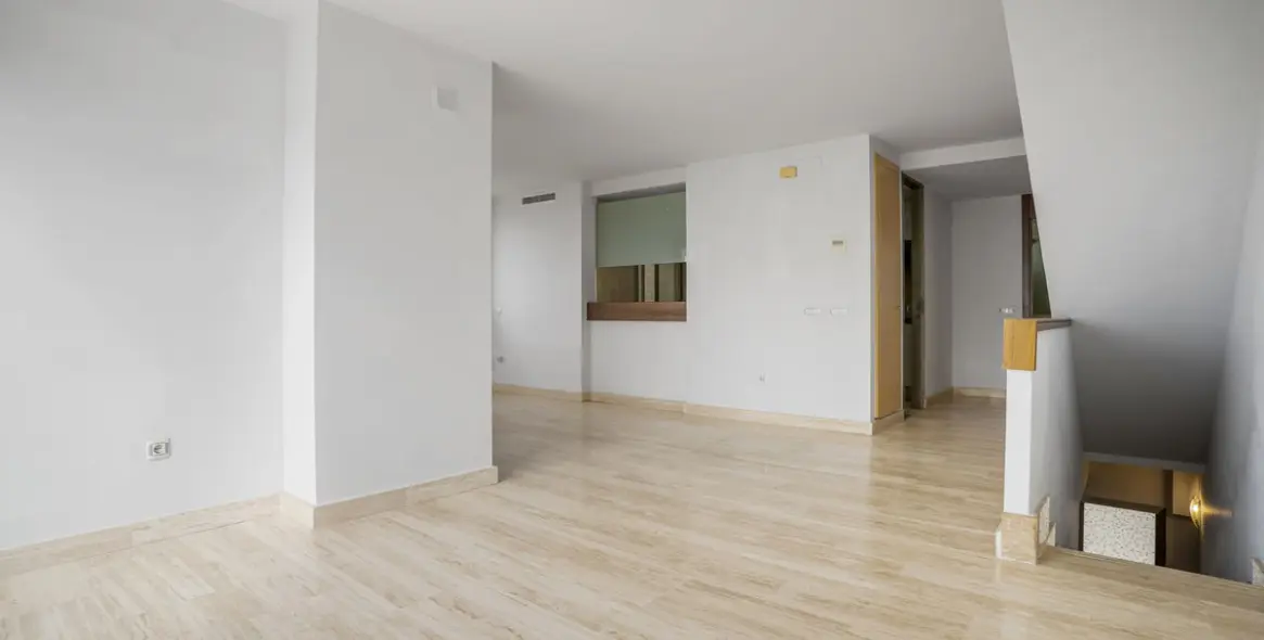 Sale of penthouse duplex in La Cala de Mijas 3