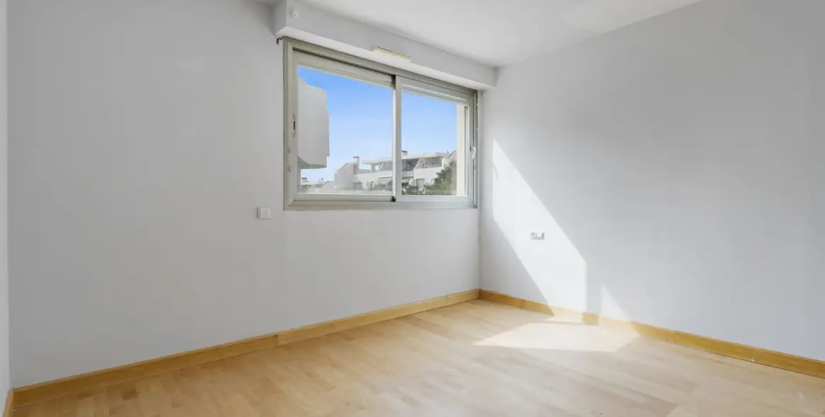 Sale of penthouse duplex in La Cala de Mijas 17