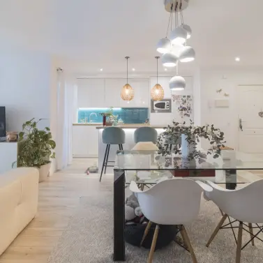 Venta de apartamento en planta media en Benalmadena