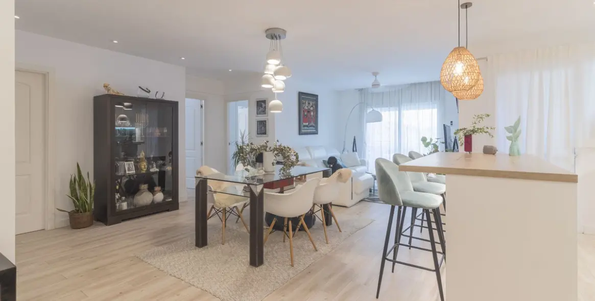 Sale of middle floor apartment in Benalmadena 4