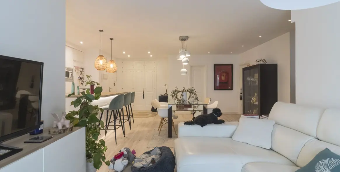 Sale of middle floor apartment in Benalmadena 8
