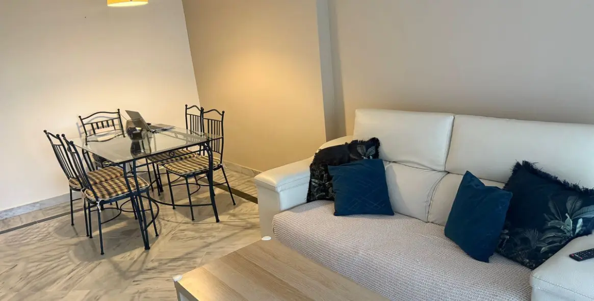 Продажа апартаментов на среднем этаже в Nueva Andalucía 6