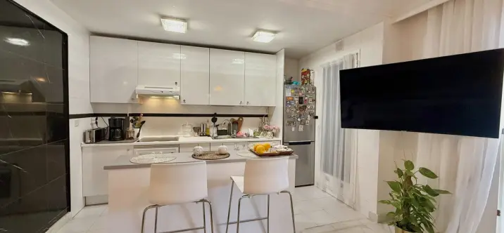 Sale of ground floor apartment in The Golden Mile 3