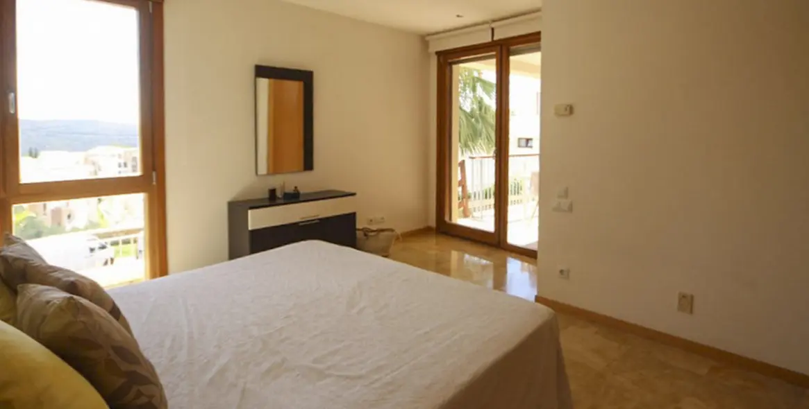 Sale of ground floor apartment in Marbella 15