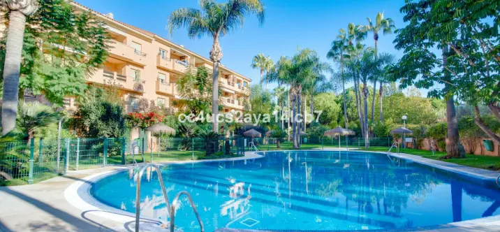 Продажа апартаментов на среднем этаже в Carib Playa 1