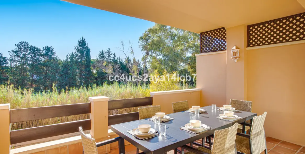 Продажа апартаментов на среднем этаже в Carib Playa 4