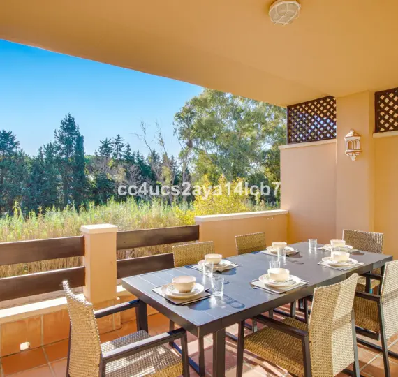 Продажа апартаментов на среднем этаже в Carib Playa