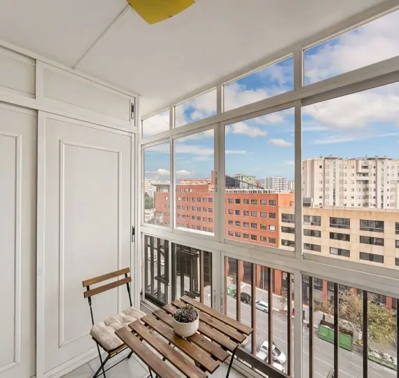 Sale of middle floor apartment in Los Tilos