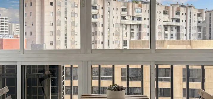 Sale of middle floor apartment in Los Tilos 3