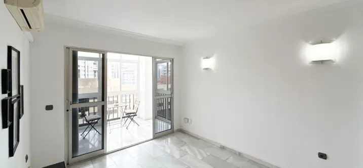 Sale of middle floor apartment in Los Tilos 4