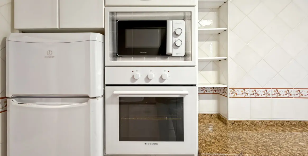 Sale of middle floor apartment in Los Tilos 19