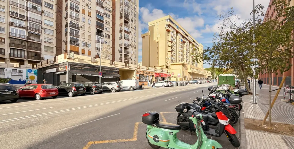 Продажа апартаментов на среднем этаже в Los Tilos 51