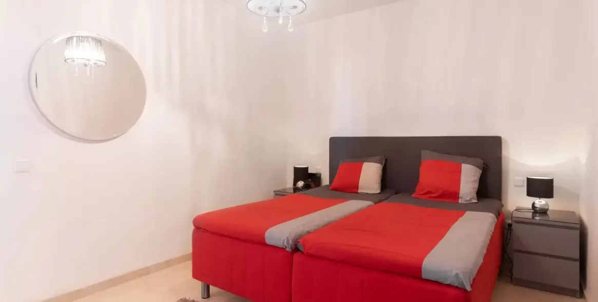 Продажа апартаментов на среднем этаже в Calahonda 19