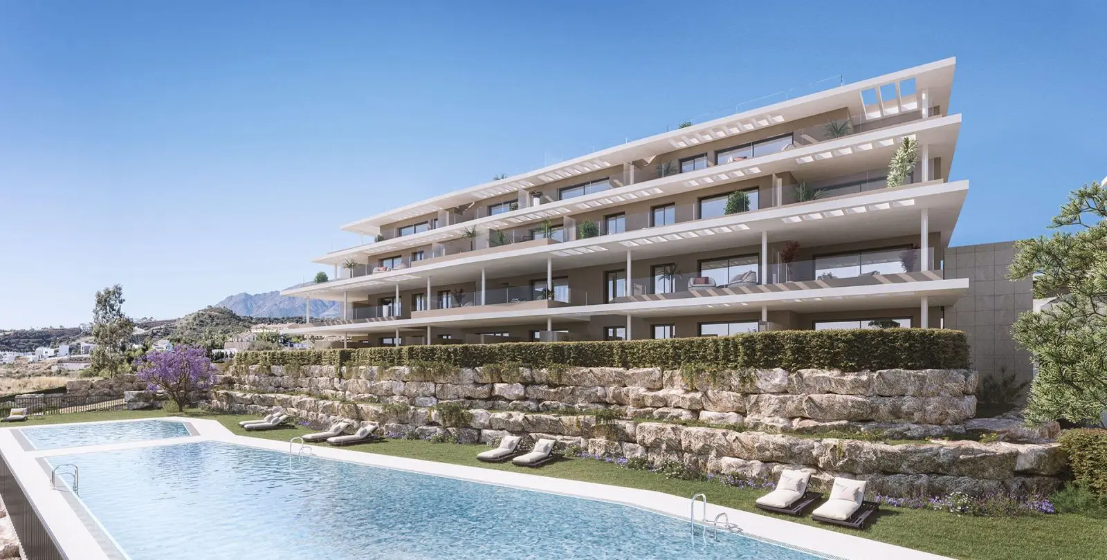 Sale of middle floor apartment in Estepona 1