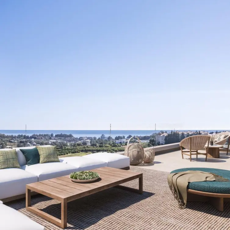 Venta de apartamento en planta media en Estepona