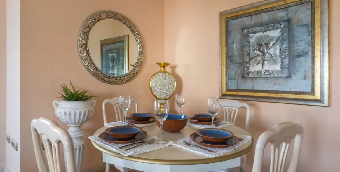 Продажа апартаментов на среднем этаже в Calahonda 6