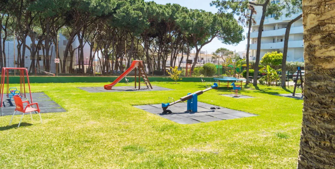 Продажа апартаментов на среднем этаже в Calahonda 11