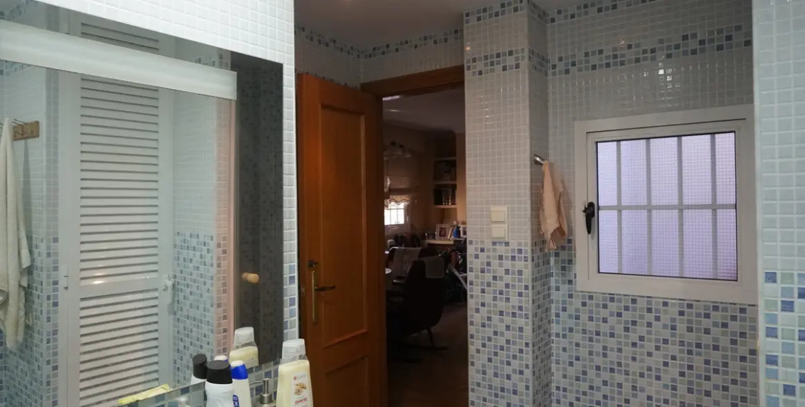 Sale of semi-detached house in Torre del Mar 38