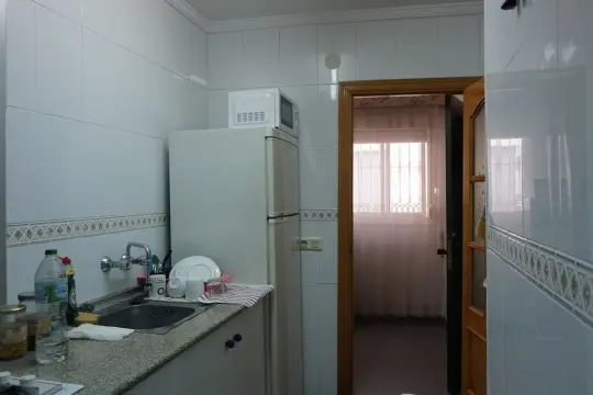 Image 6 thumb