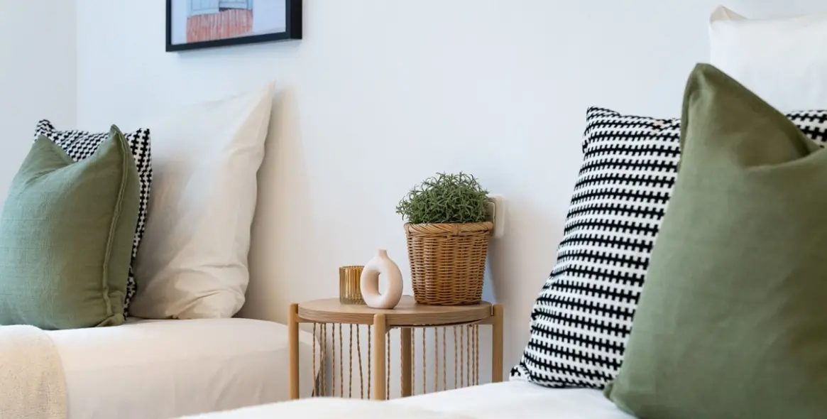 Sale of ground floor apartment in Cancelada 38
