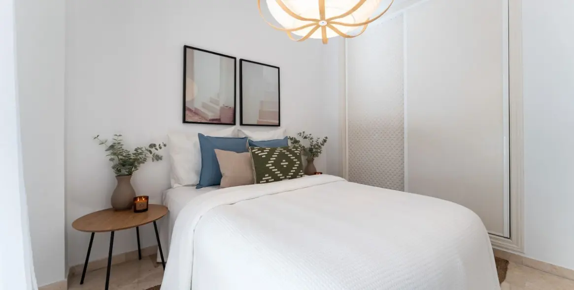 Sale of ground floor apartment in Cancelada 43