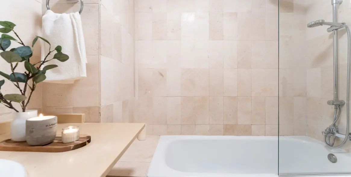 Sale of ground floor apartment in Cancelada 48