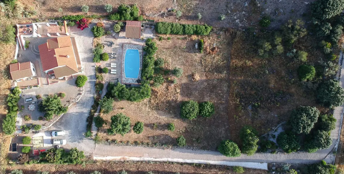 Sale of finca - cortijo in Villanueva De La Concepcion 3