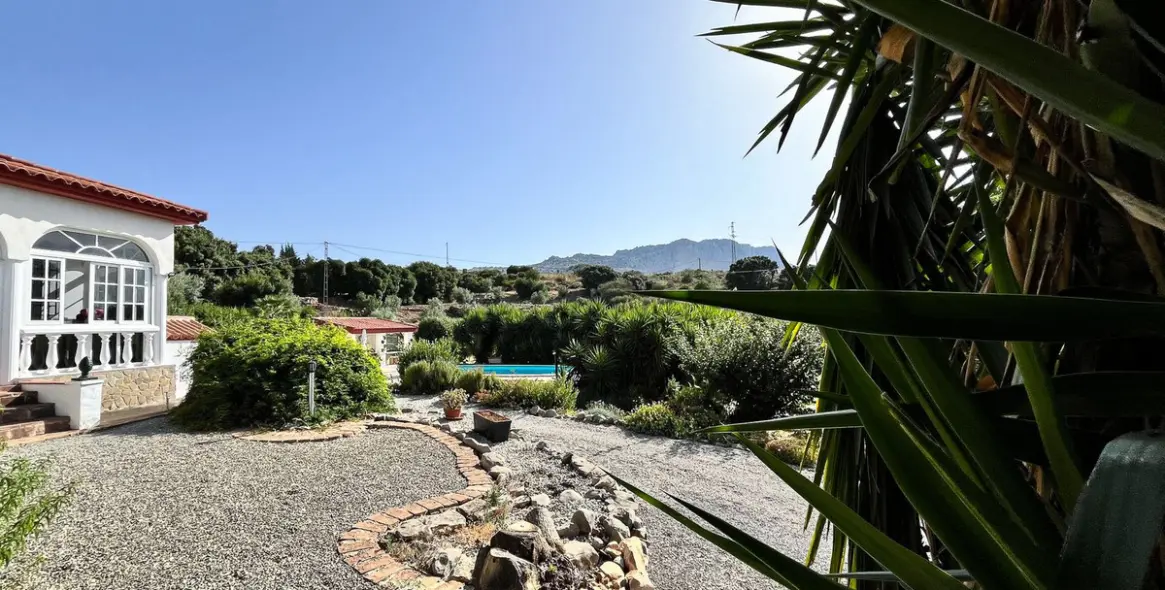 Sale of finca - cortijo in Villanueva De La Concepcion 6