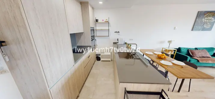 Sale of middle floor apartment in Martiricos 4