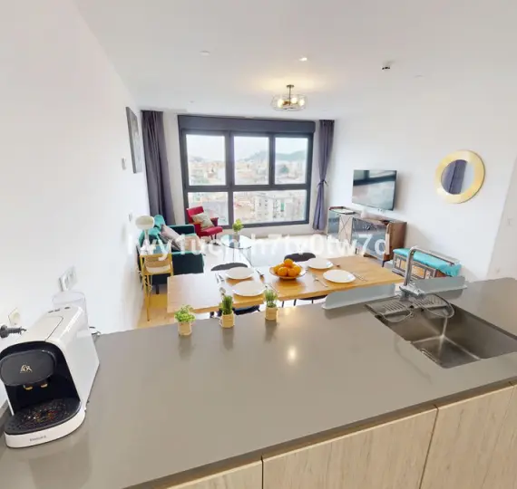 Sale of middle floor apartment in Martiricos