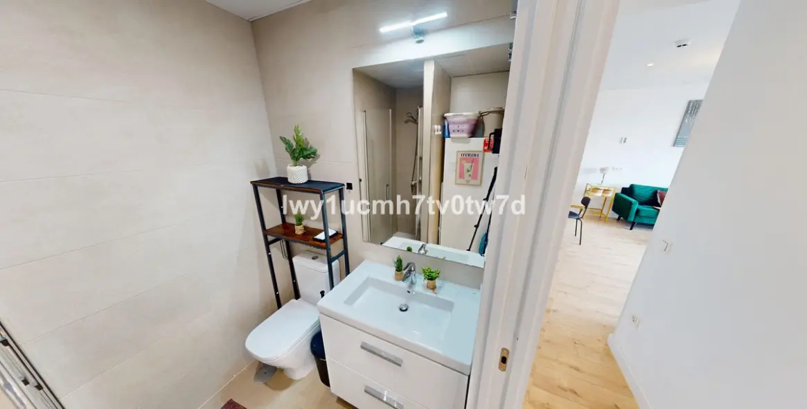 Sale of middle floor apartment in Martiricos 14