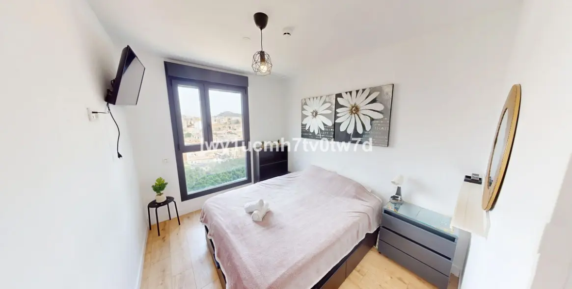 Sale of middle floor apartment in Martiricos 16