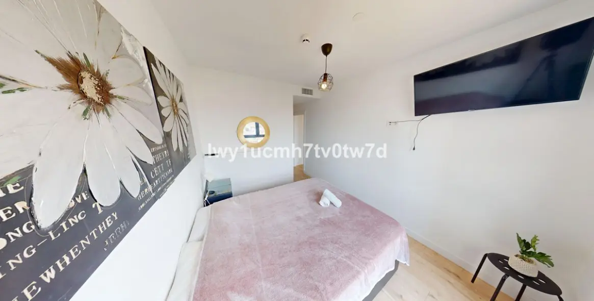 Sale of middle floor apartment in Martiricos 17