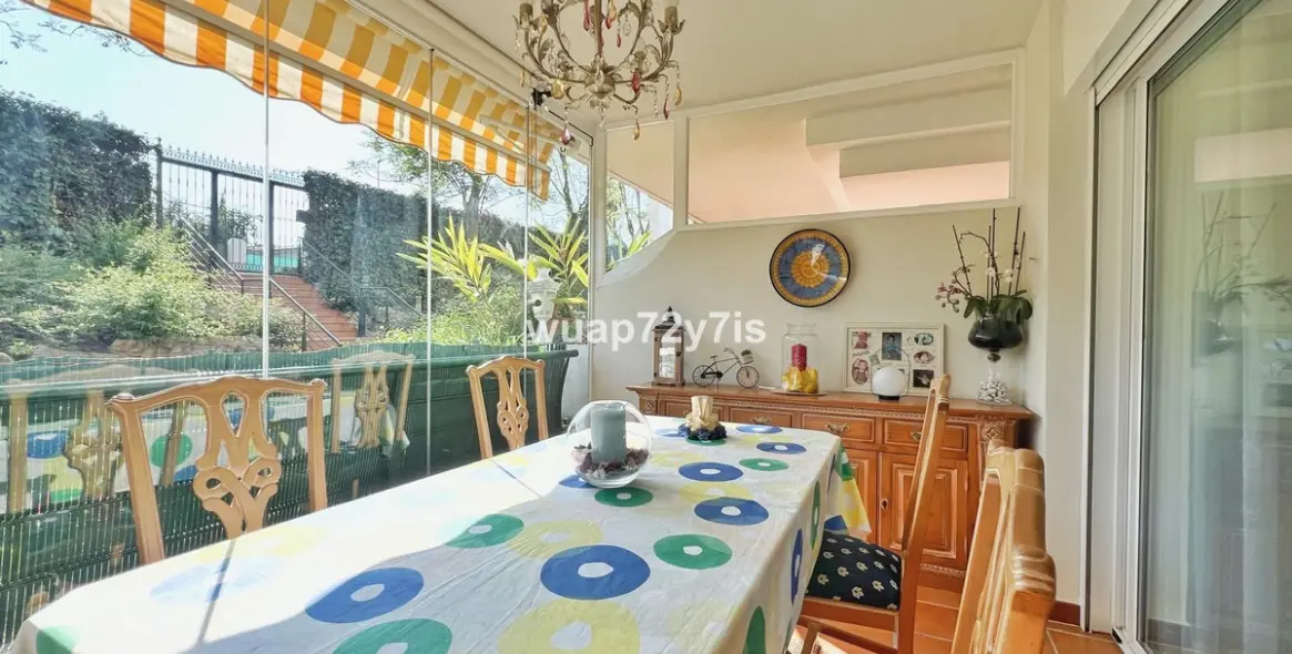 Venta de apartamento en planta baja en Guadalmina Alta 14