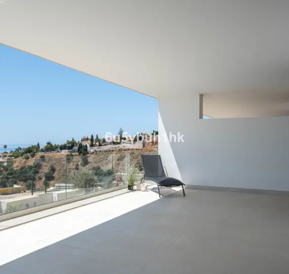 Продажа апартаментов на первом этаже в Fuengirola