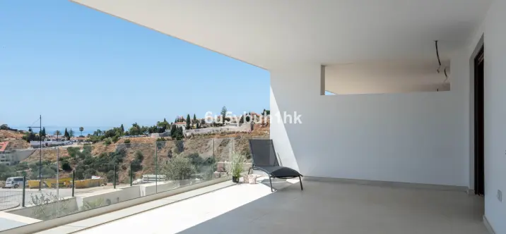 Продажа апартаментов на первом этаже в Fuengirola 2