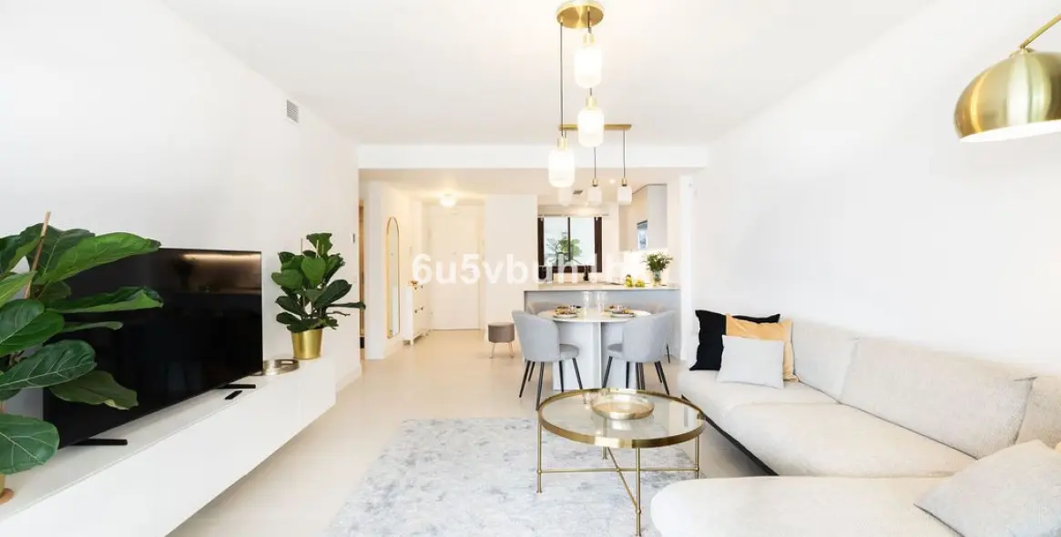 Продажа апартаментов на первом этаже в Fuengirola 8