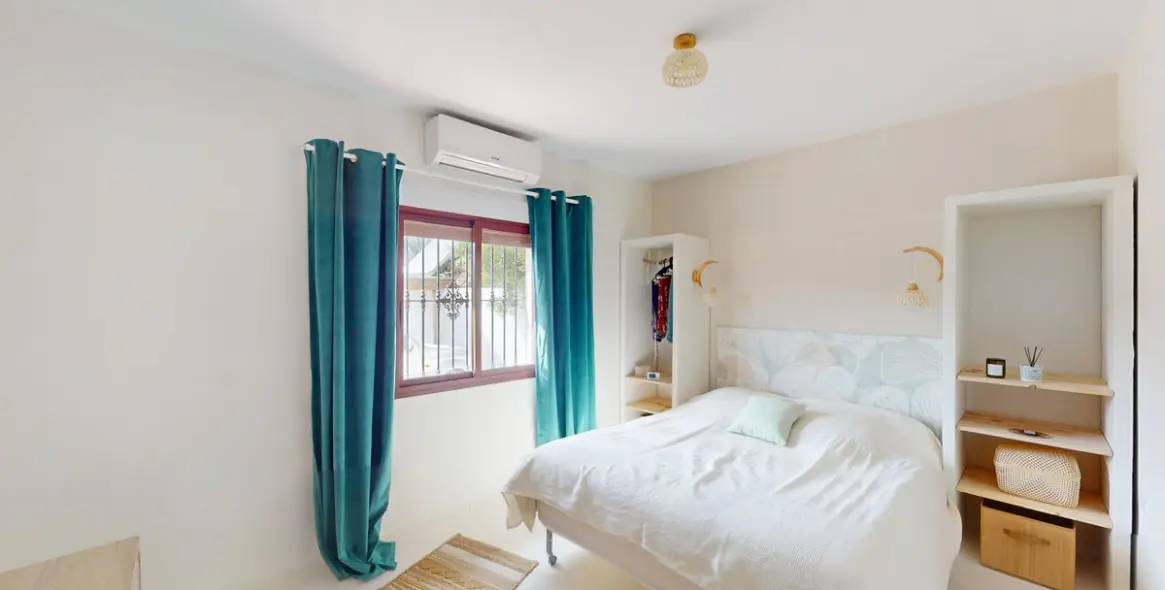 Sale of detached villa in Arenas 8