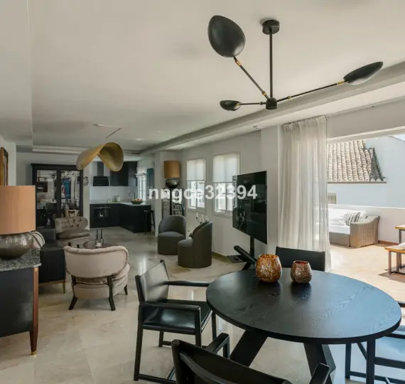 Продажа пентхауса в New Golden Mile