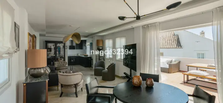 Продажа пентхауса в New Golden Mile 3