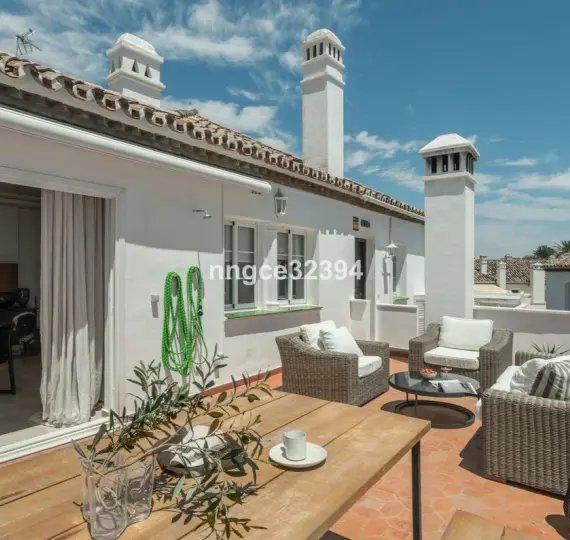 Продажа пентхауса в New Golden Mile